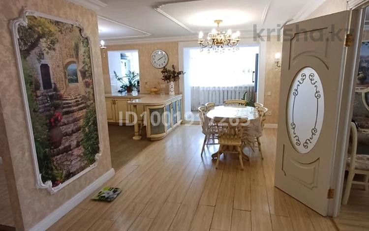 5-бөлмелі пәтер · 156 м² · 5/7 қабат, 1 ш/а 97А, бағасы: 57 млн ₸ в Актобе, мкр 5 — фото 4