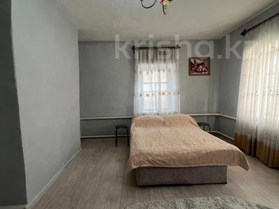 Отдельный дом · 4 комнаты · 55.8 м² · 3.65 сот., Старый город, Ерназарова 12 за 16.5 млн 〒 в Актобе