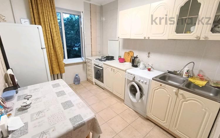 4-комнатная квартира · 75 м² · 3/4 этаж, Байзакова 302 за 400 000 ₸ в Алматы, Бостандыкский р-н — фото 2