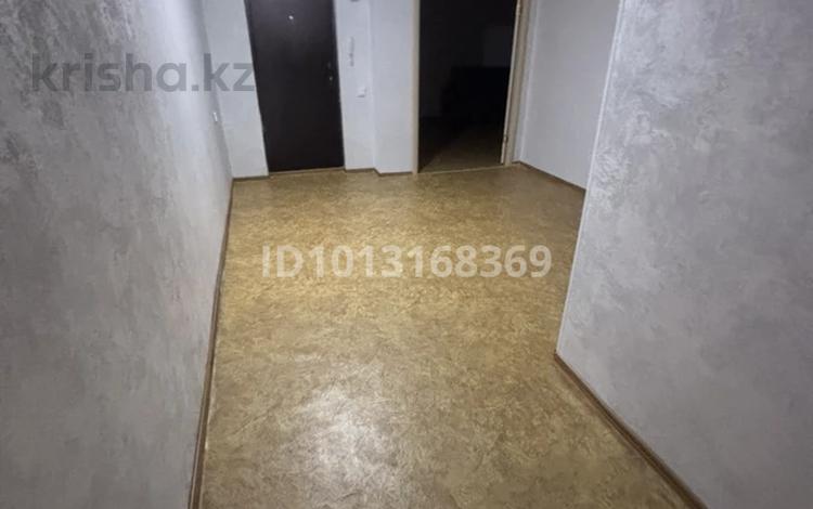 2-бөлмелі пәтер · 72.4 м² · 6/9 қабат, проспект Есенберлина 6/2, бағасы: 220 000 ₸ в Усть-Каменогорске — фото 2