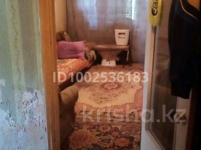 2-бөлмелі пәтер · 54 м² · 4/5 қабат, мкр Михайловка , Крылова 14 — Район бани и кардиологии, бағасы: 18 млн ₸ в Караганде, Казыбек би р-н