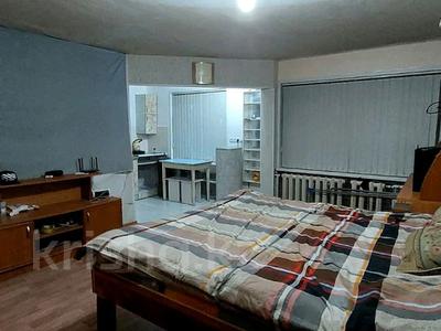 1-комнатная квартира · 33 м² · 1/4 этаж, Караганды 30 за 4.3 млн 〒 в Темиртау