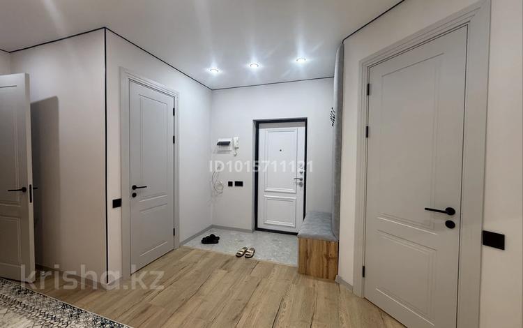 2-бөлмелі пәтер · 80 м² · 3/5 қабат, 189 квартал 2704, бағасы: 200 000 ₸ в Шымкенте, Каратауский р-н — фото 2