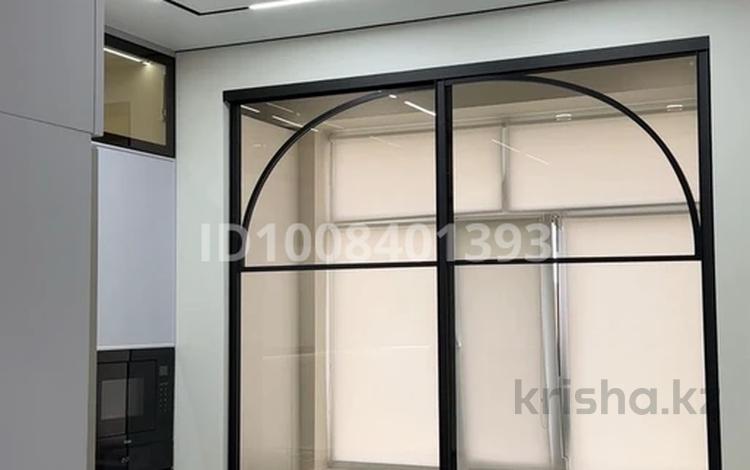 2-бөлмелі пәтер · 72 м² · 3/5 қабат, мкр Самал, Мкрн Самал 62/2, бағасы: 38 млн ₸ в Атырау — фото 3