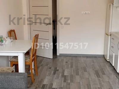 1-бөлмелі пәтер · 50 м² · 3/5 қабат, мкр Думан-2 25 — Халық арена, бағасы: 220 000 ₸ в Алматы, Медеуский р-н