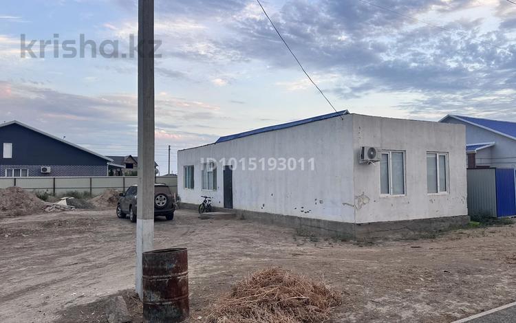 Жеке үй · 3 бөлме · 85 м² · 8 жүзд., Ро, бағасы: 14 млн ₸ в Атырау — фото 2