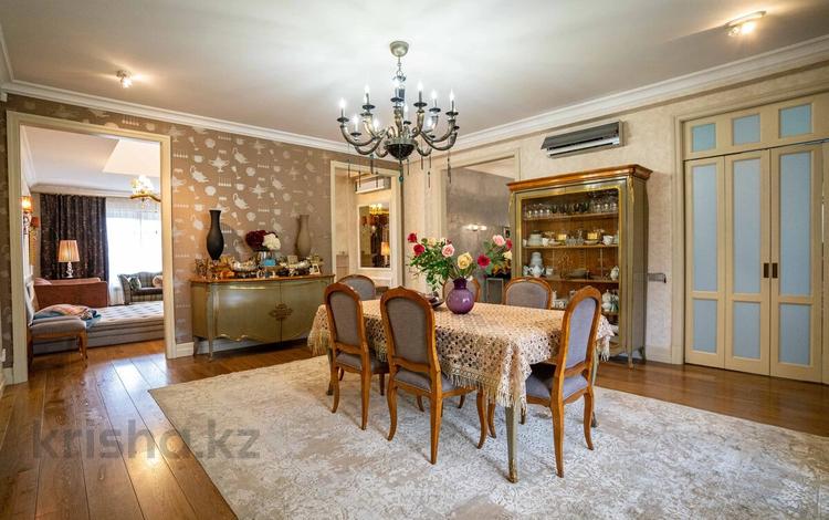 7-комнатная квартира · 332 м² · 4/4 этаж, Мирас за 450 млн 〒 в Алматы, Бостандыкский р-н — фото 13