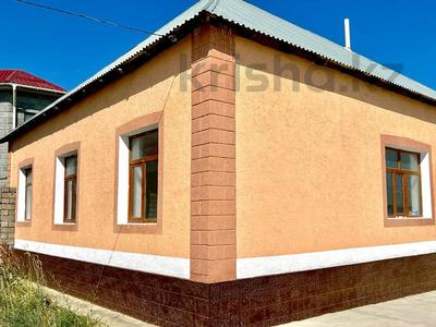 Отдельный дом • 6 комнат • 105 м² • 10 сот., мкр Туран за 39 млн 〒 в Шымкенте, Каратауский р-н