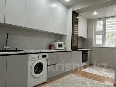 3-бөлмелі пәтер · 70 м² · 1/5 қабат, 28-й мкр 37, бағасы: 23 млн ₸ в Актау