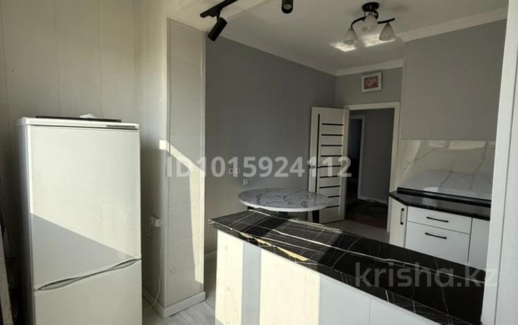 2-комнатная квартира · 62 м² · 4/5 этаж, мкр Саялы 2 за 200 000 ₸ в Алматы, Алатауский р-н — фото 2