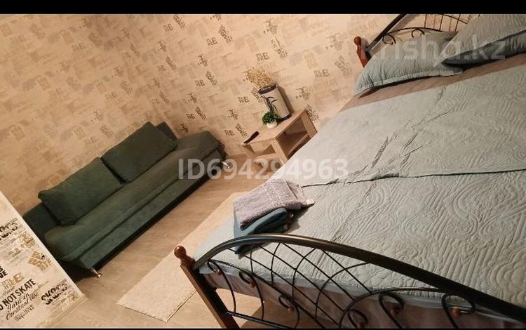 1-бөлмелі пәтер · 40 м² · 2/5 қабат, Бульвар Гагарина, бағасы: 10 000 ₸ в Усть-Каменогорске, Ульбинский — фото 12