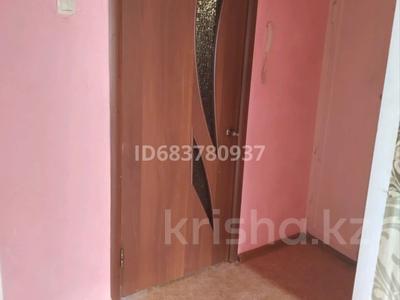 1-комнатная квартира · 30 м² · 2/5 этаж, Муткенова 56 за 9.5 млн 〒 в Павлодаре