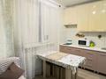 1-комнатная квартира · 40 м² · 10/12 этаж, мкр Акбулак, 1-я улица 43 за 15 000 ₸ в Алматы, Алатауский р-н — фото 2
