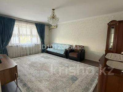 3-бөлмелі пәтер · 92 м² · 4/5 қабат, Мкр. Нурсат 82, бағасы: 300 000 ₸ в Шымкенте, Каратауский р-н