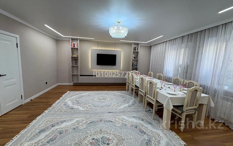 3-бөлмелі пәтер · 119 м² · 3/10 қабат, Байтурсынова 19, бағасы: ~ 64 млн ₸ в Астане, Алматы р-н — фото 9