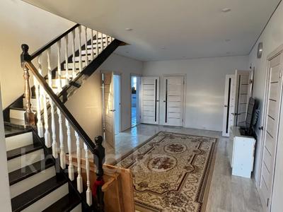 Продажа домов и дачи в Актюбинской обл.: Отдельный дом · 7 комнат · 245 м² · 10 сот., жилой массив Жанаконыс-2, Жанаконыс-2 764 за 42 млн 〒 Отдельный дом · 7 комнат · 245 м² · 10 сот., жилой массив Жанаконыс-2, Жанаконыс-2 764 за 42 млн 〒 в Актобе