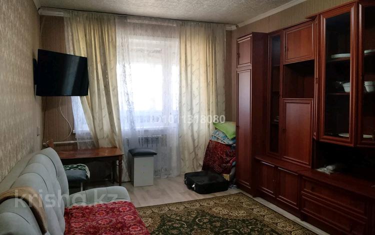 1-комнатная квартира · 33 м² · 5/5 этаж, Майкудук, Майкудук, 17й микрорайон 39а — продается 1 комнатная квартира в отличном состоянии на 5-ом этаже. за ~ 8.2 млн ₸ в Караганде, Алихана Бокейханова р-н — фото 2