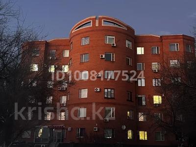 3-комнатная квартира · 105 м² · 6/6 этаж, М.ОСПАНОВА 54а за 45 млн 〒 в Актобе