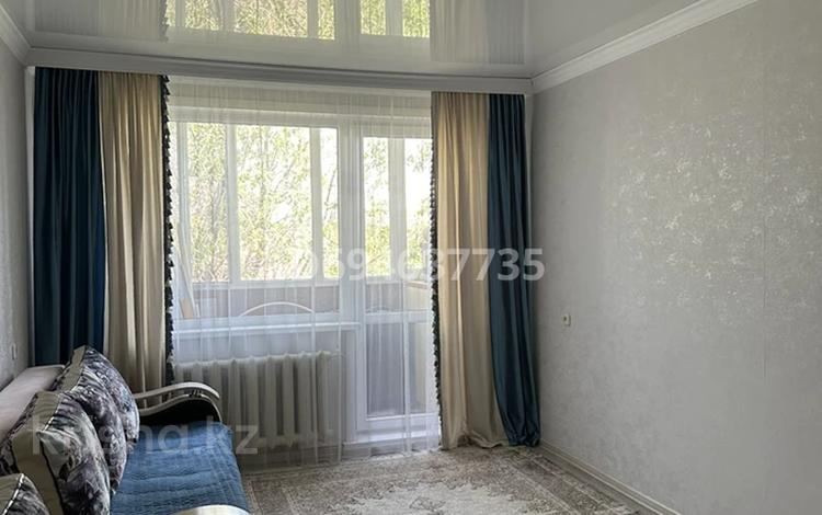 2-бөлмелі пәтер · 44 м² · 5/5 қабат, Майкудук, 19й микрорайон 52а — Напротив Феллиды, рядом есть музыкальная школа и школа 82, бағасы: 15 млн ₸ в Караганде, Алихана Бокейханова р-н — фото 2