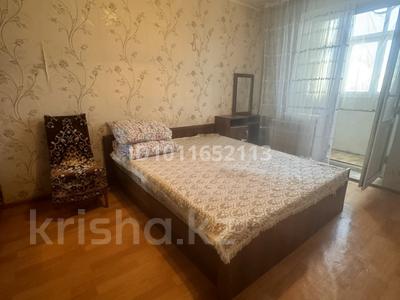 1-бөлмелі пәтер · 48 м² · 2/10 қабат, Глинки 18а, бағасы: 8 000 ₸ в Семее