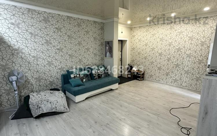 1-бөлмелі пәтер · 42 м² · 5/5 қабат, Казахстан 118, бағасы: 15.5 млн ₸ в Усть-Каменогорске, Ульбинский — фото 2
