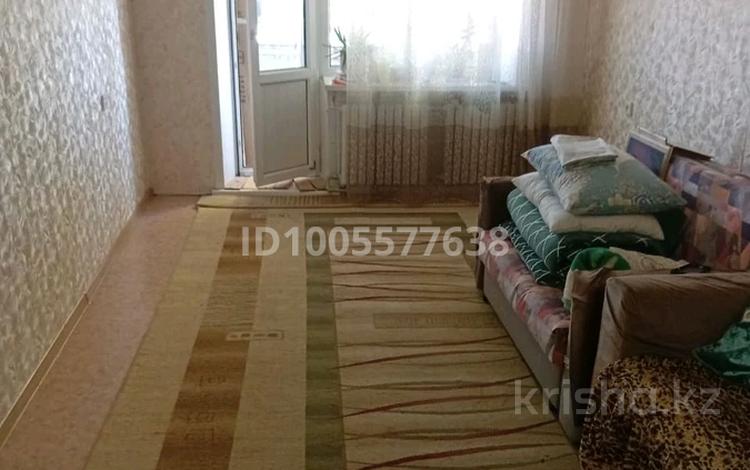 3-комнатная квартира · 60 м² · 5/5 этаж, Жукова 12 — Сокол за 15 млн 〒 в Уральске — фото 2