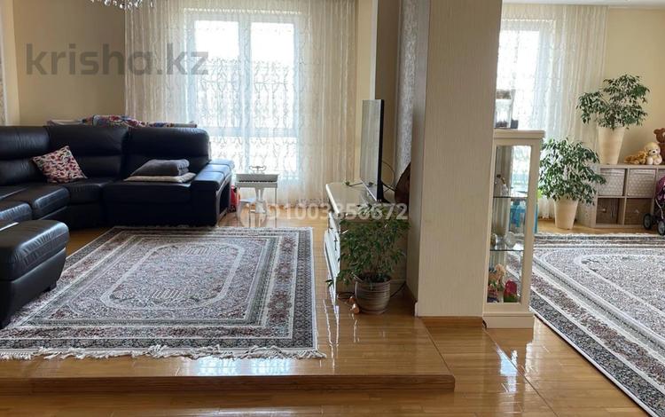 4-комнатная квартира · 163.5 м² · 9/13 этаж, Аль-Фараби 99 за 125 млн 〒 в Алматы, Бостандыкский р-н — фото 2