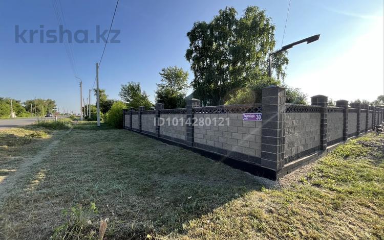 Отдельный дом · 3 комнаты · 81 м² · 10 сот., Тауельсиздик 30 за 15 млн ₸ в Новоишимке — фото 2