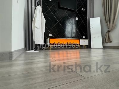 1-комнатная квартира · 30 м², Майкудук, Мкр Голубые пруды 7/1 за 15 000 〒 в Караганде, Алихана Бокейханова р-н