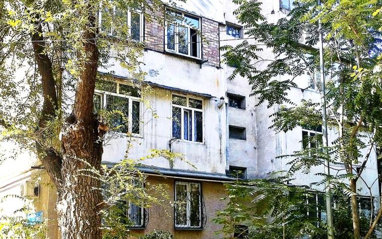 1-бөлмелі пәтер · 38 м² · 3/5 қабат, 11-шағынаудан, Уалиханова 190Б, бағасы: 15.5 млн ₸ в Шымкенте, Енбекшинский р-н — фото 2