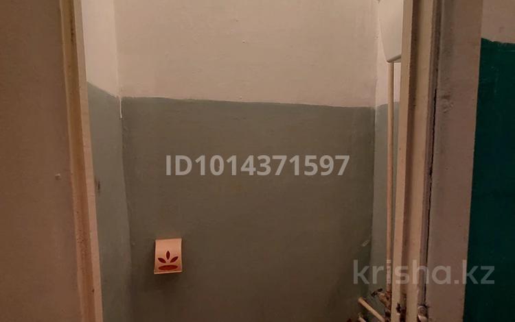 2-комнатная квартира · 40 м² · 4/5 этаж, Құралбаев 79 — Халал моншаға қарсы14 мектеп артында за 40 000 ₸ в Кентау — фото 2