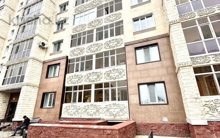 3-комнатная квартира, 95 м², 4/9 этаж, улы дала 47 за 40 млн 〒 в Астане, Есильский р-н — фото 2