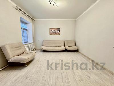 2-комнатная квартира · 60 м² · 1/2 этаж, ул. Победы за 11.9 млн ₸ в Караганде, Алихана Бокейханова р-н