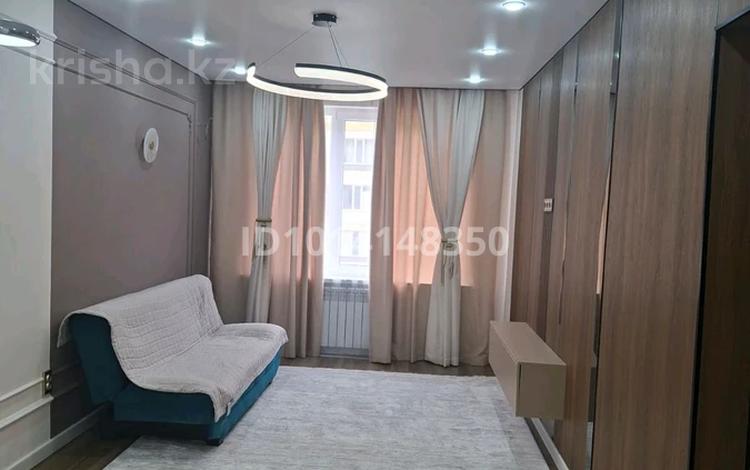 2-комнатная квартира · 40 м² · 4/9 этаж, Райымбек 590/15 за 250 000 ₸ в Алматы, Наурызбайский р-н — фото 2