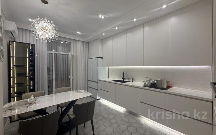 4-комнатная квартира · 130 м² · 4/9 этаж, Е-899 1/1 — ГОРЯЧАЯ ЦЕНА GREENLINE ХАН ШАТЫР БИЗНЕС КЛАСС за 135 млн ₸ в Астане, Есильский р-н — фото 5