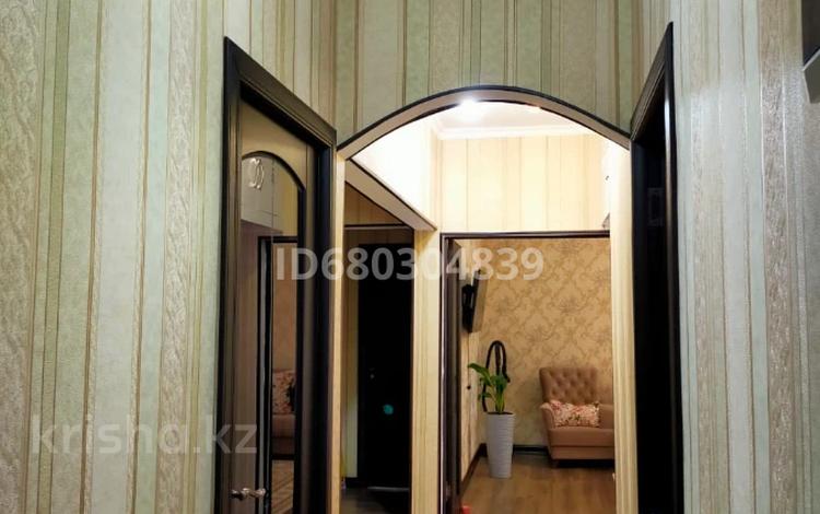 5-комнатная квартира, 100 м², 2/5 этаж, Мкр Карасу 85 — 8 Марта за 49 млн 〒 в Шымкенте, Аль-Фарабийский р-н — фото 2