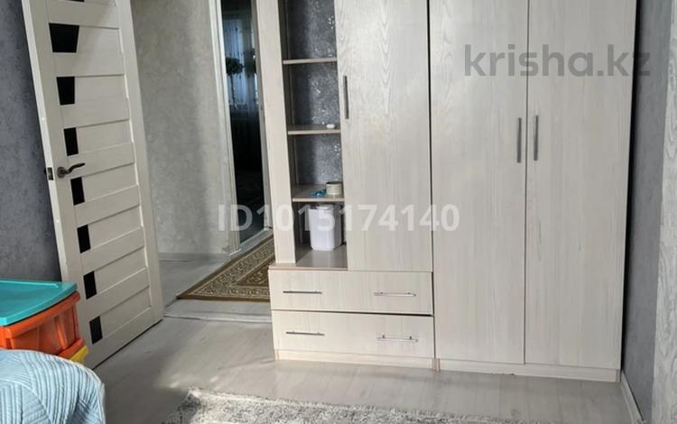 4-бөлмелі пәтер · 82 м² · 5/5 қабат, Акбулак ш/а. 41, бағасы: 15.5 млн ₸ в Таразе, мкр Акбулак — фото 2