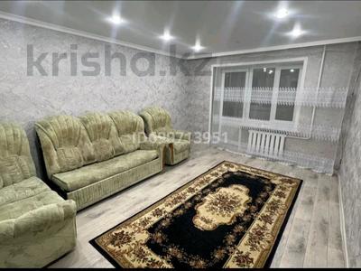 3-бөлмелі пәтер · 60 м² · 2/5 қабат, Павлодарская 3 — Алтын алма, бағасы: 17 млн ₸ в Уральске