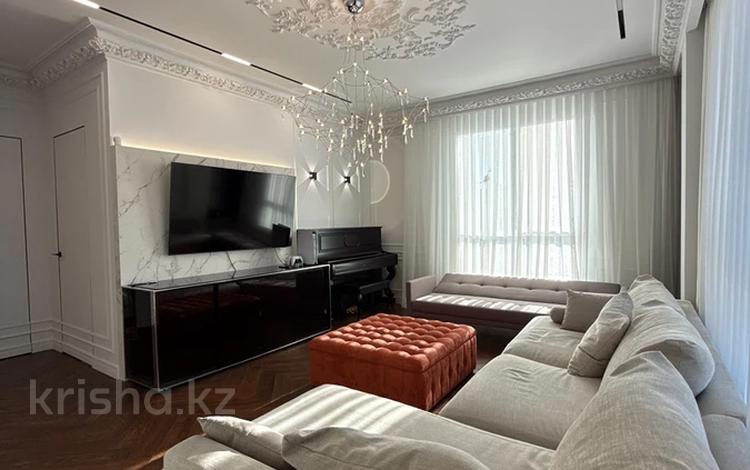 3-комнатная квартира · 105 м² · 17/22 этаж, Достык 1/2 за 157 млн 〒 в Астане, Есильский р-н — фото 2