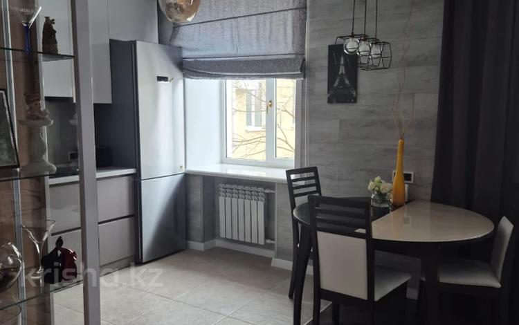 3-комнатная квартира · 75 м² · 3/5 этаж, Назрббаева 52 за 40.6 млн ₸ в Усть-Каменогорске — фото 21