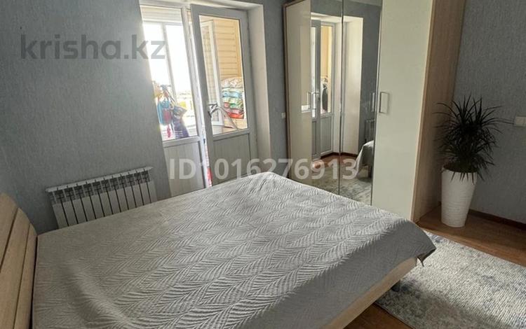 3-комнатная квартира · 90 м², 11 18/2 за 150 000 ₸ в Туркестане — фото 2