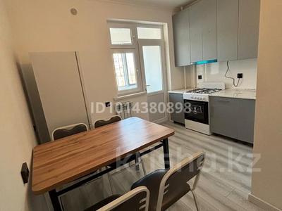2-комнатная квартира · 60 м² · 2/5 этаж, мкр Акжайык за 170 000 ₸ в Шымкенте, Абайский р-н