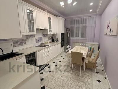 3-бөлмелі пәтер · 117 м² · 10/14 қабат, 17-ш/а. 6, бағасы: 65 млн ₸ в Актау, 17-й мкр