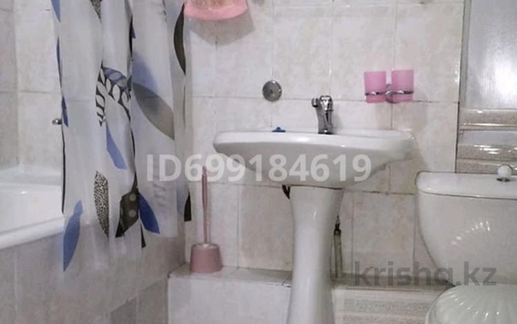 2-комнатная квартира · 60 м² · 3/4 этаж, Иляева 15 за 150 000 ₸ в Шымкенте, Аль-Фарабийский р-н — фото 2
