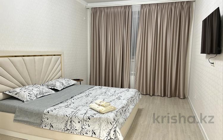 1-бөлмелі пәтер · 55 м² · 4/5 қабат, Алтын орда ш/а. 18/1 к1, бағасы: 13 000 ₸ в Актобе, мкр. Алтын орда — фото 2