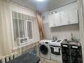2-комнатная квартира, 47 м², 5/5 этаж посуточно, Академика Сатпаева за 8 000 〒 в Павлодаре — фото 8