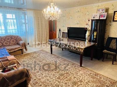 4-бөлмелі пәтер · 105.5 м² · 2/5 қабат, Актамберды 6 — Ул. Актамберды 6, кв 9., бағасы: 20 млн ₸ в 