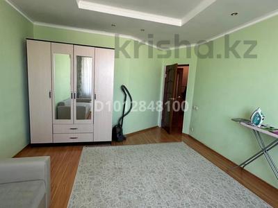 2-бөлмелі пәтер · 80 м² · 4/9 қабат, Кулманова 107 — Кулманова 107, бағасы: 250 000 ₸ в Атырау