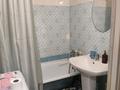 2-комнатная квартира · 42 м² · 3/5 этаж, мкр Новый Город, Ерубаева 48 за 180 000 ₸ в Караганде, Казыбек би р-н — фото 6