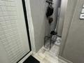 1-бөлмелі пәтер · 36 м² · 1 қабат, мкр 4 8 — Азия Молл, бағасы: 180 000 ₸ в Уральске — фото 3
